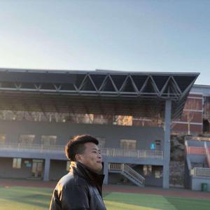 gts残忍系踩杀网站
